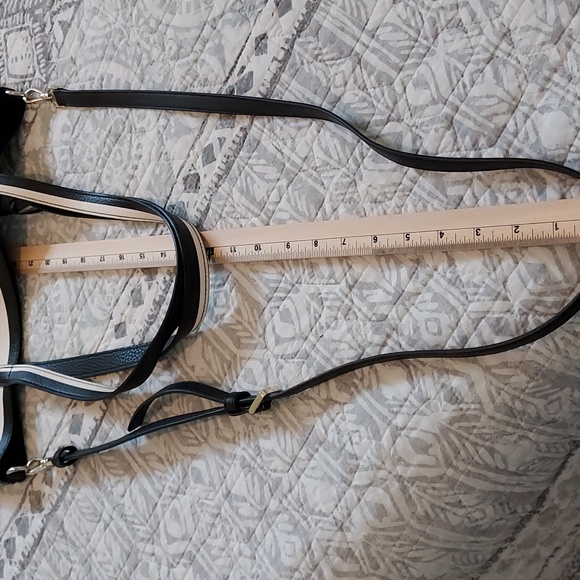 Handbag - Picture 6 of 7